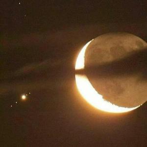 欧美乱伦动态视频
